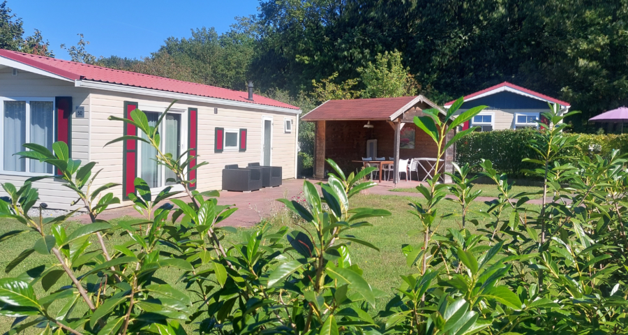 Bergalow 2 met overkapping nummer 50