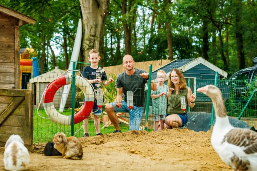 Luttenberg gezin dieren buiten